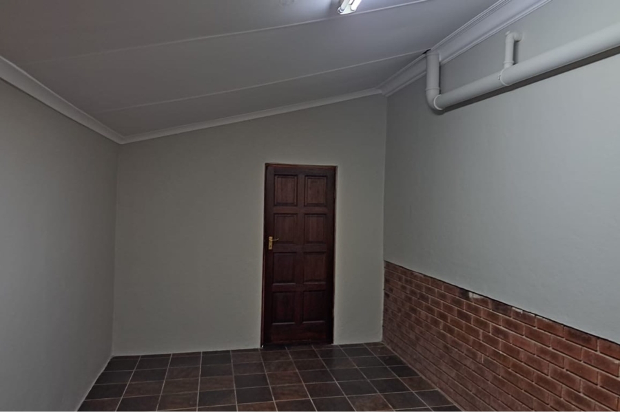 4 Bedroom Property for Sale in Buffelspoort Eco Estate North West